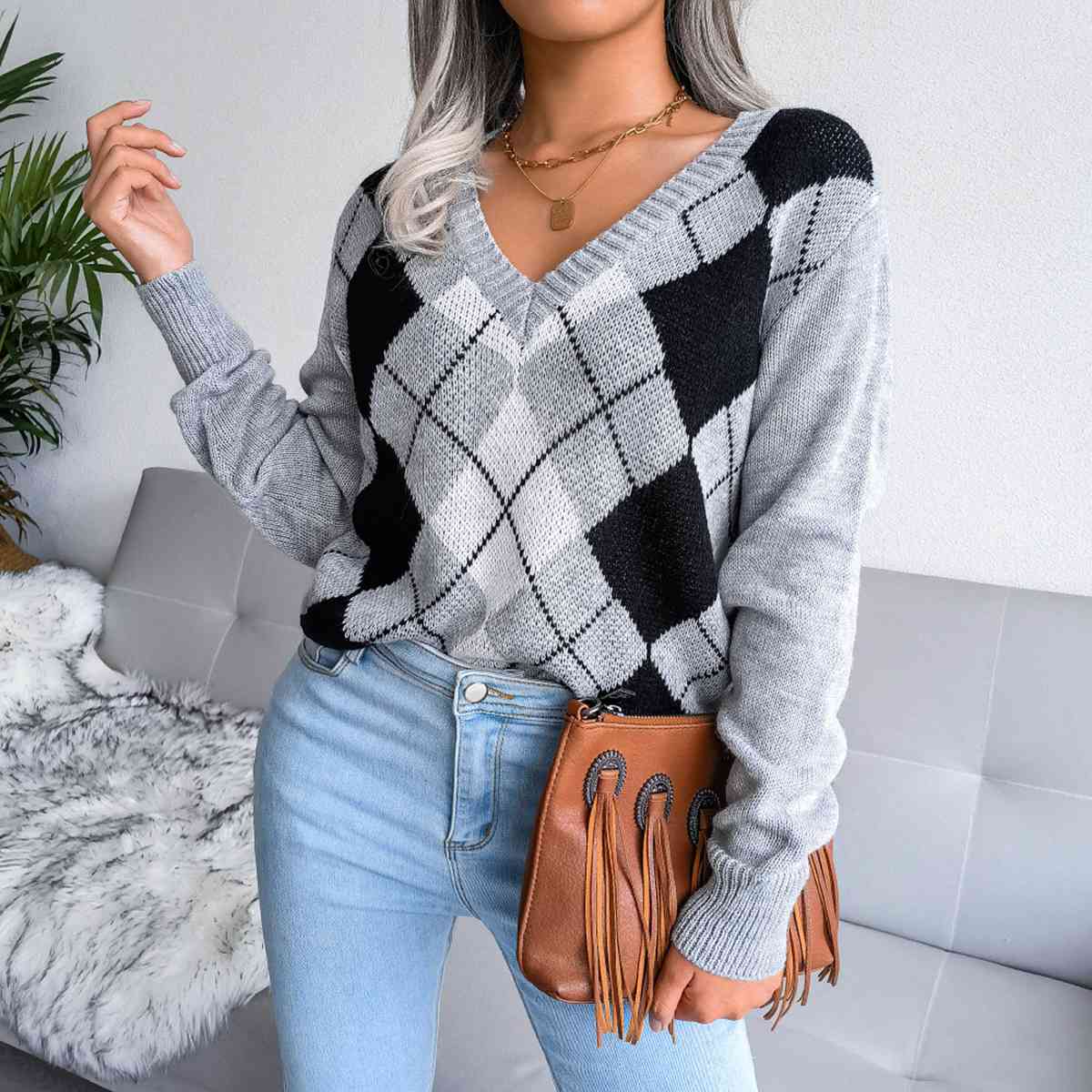 Women's Geometric V-Neck Sweater