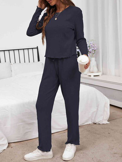 Women's Long Sleeve Top and Drawstring Pants Lounge Set